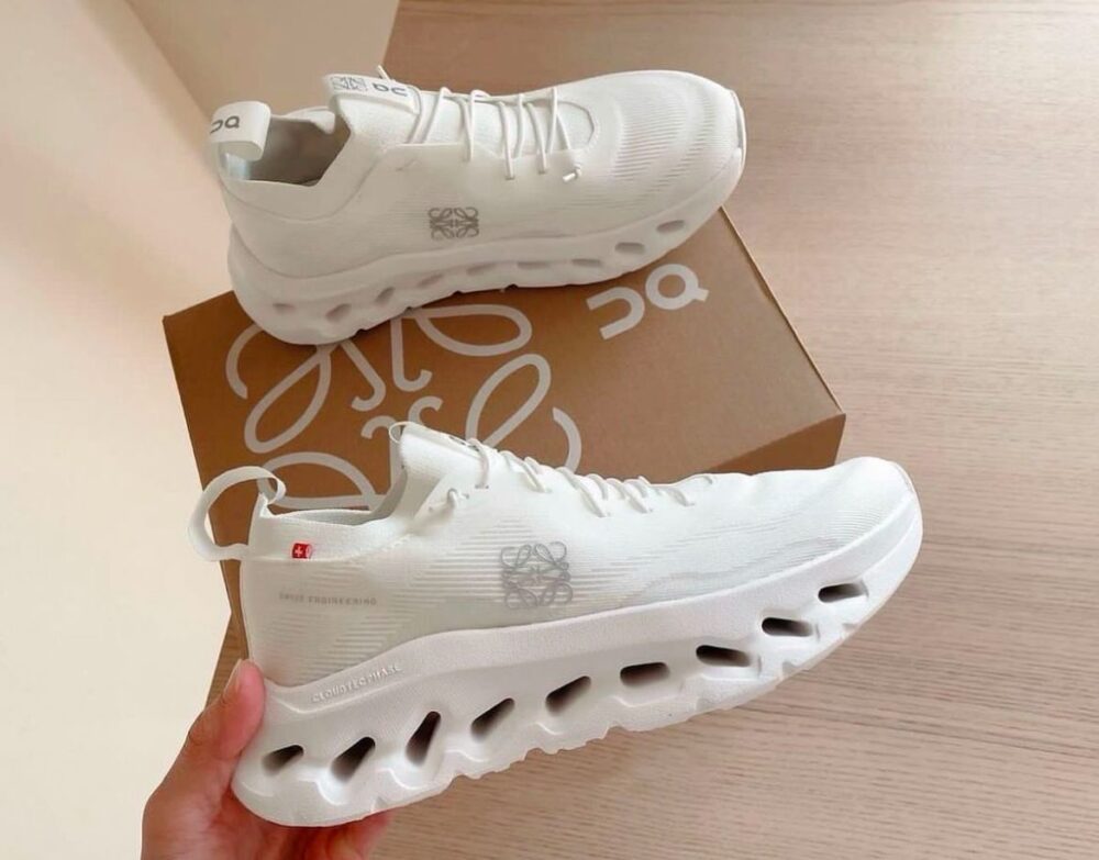ON CLOUD RUNNING x LOEWE 2 0 "FULL WHITE" - Image 6